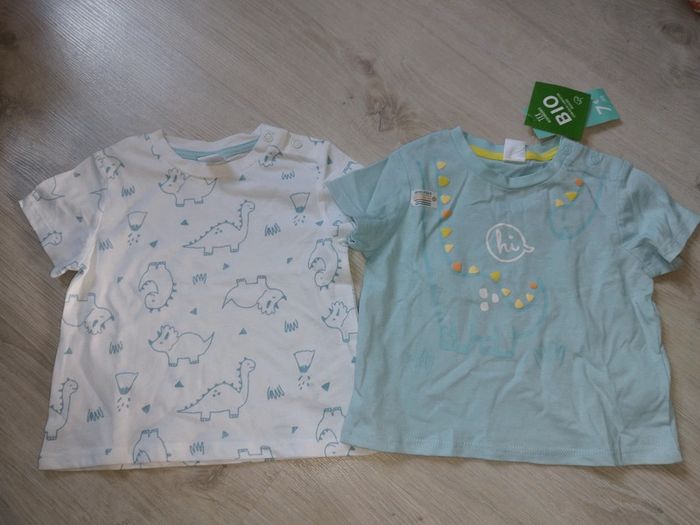 Lot tee shirt 9 mois