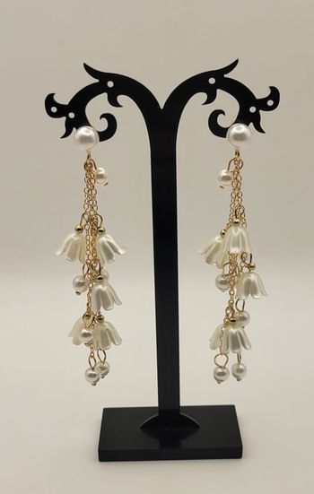 BOUCLES D'OREILLES PLUIE DE CLOCHETTES MUGUET DORE BLANC ! NEUF !