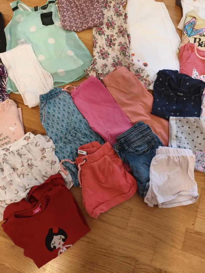 Lot vêtements été 4 ans - photo numéro 5