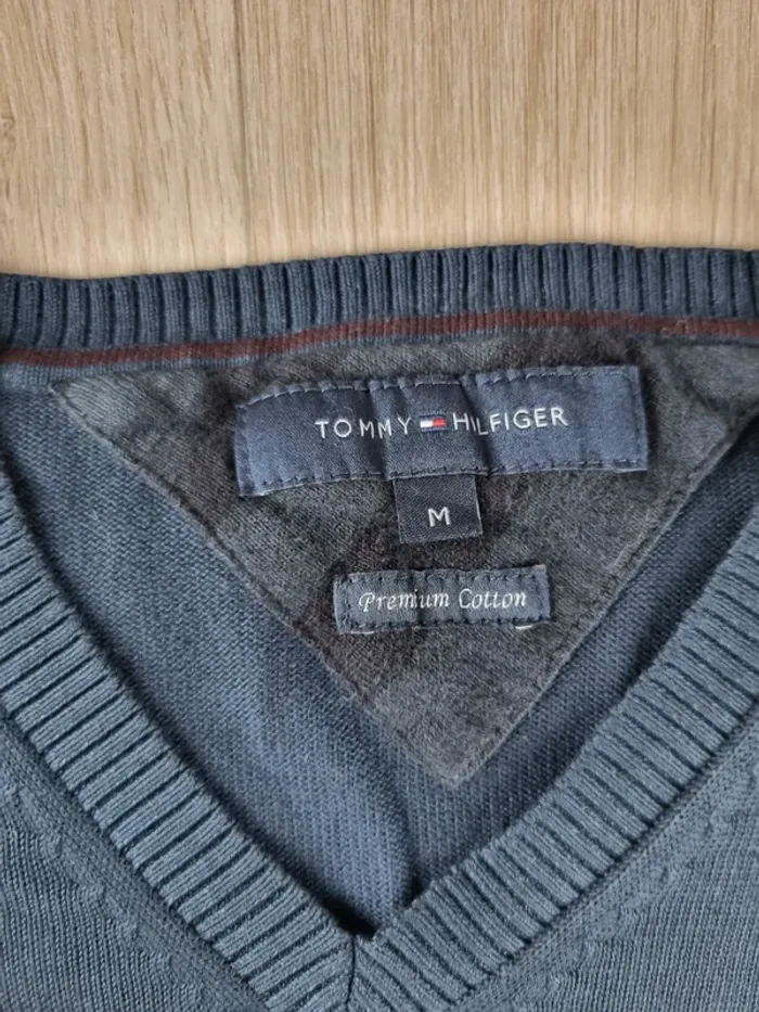 Pull en coll V Tommy Hilfiger bleue Homme Taille XS - photo numéro 2