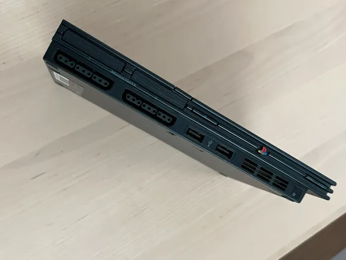 Console PlayStation 2 Slim Japonaise – SCPH-70000 – Fonctionnelle - photo numéro 3