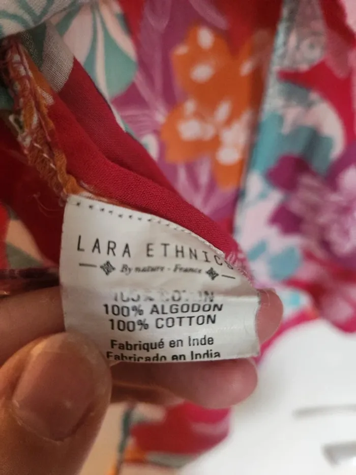 Jolie blouse colorée été col V taille s/m Lara Ethnics - photo numéro 7