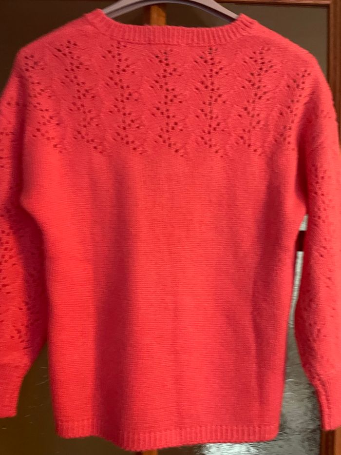 Pull blanche porte - photo numéro 4