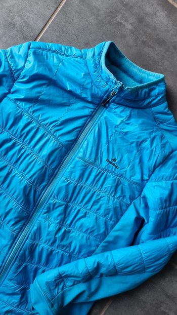 Blouson Décathlon bleu 14 ans tbe polaire intérieur