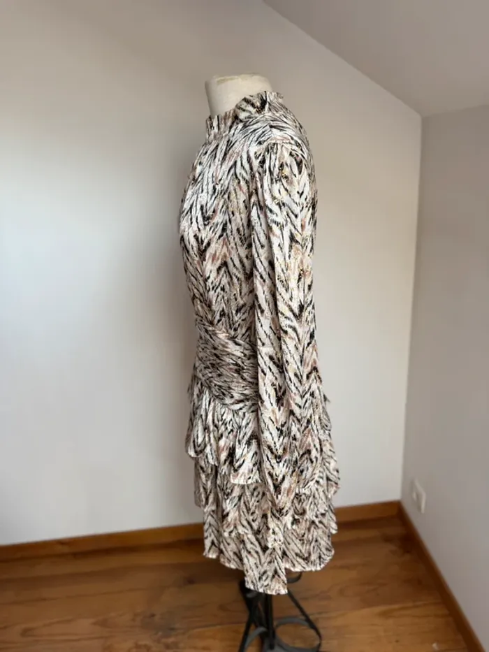 Superbe robe chic neuve Flamant rose 🌸 L 40 - photo numéro 7