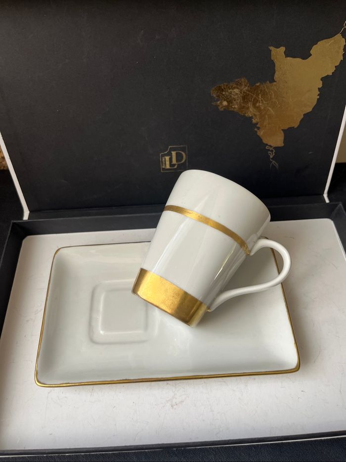 Magnifique lot de deux tasses et deux sous tasses - photo numéro 6