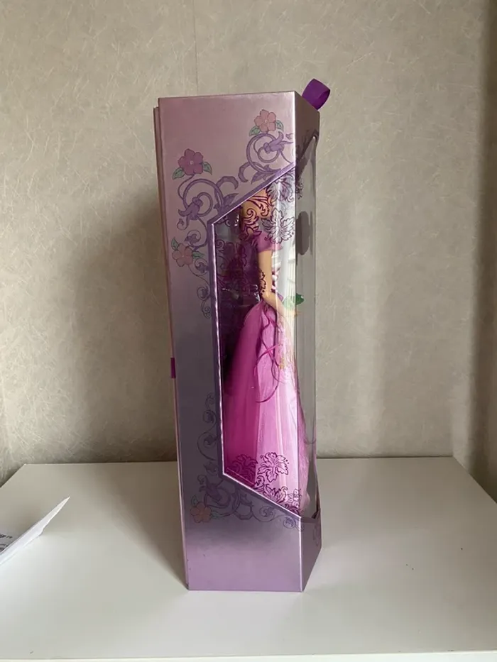 Disney Store Poupée Raiponce en édition limitée - photo numéro 7