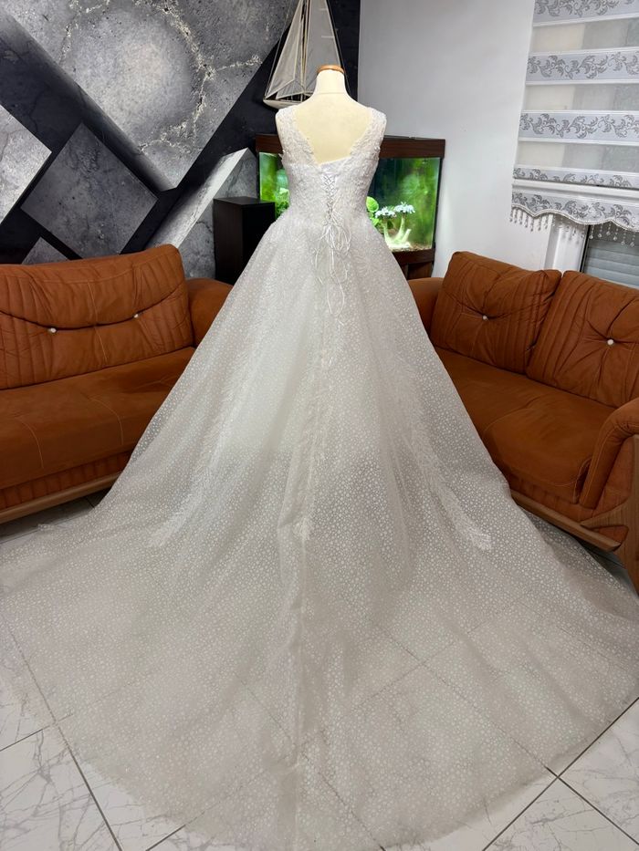 Robe de mariée princesse - photo numéro 4
