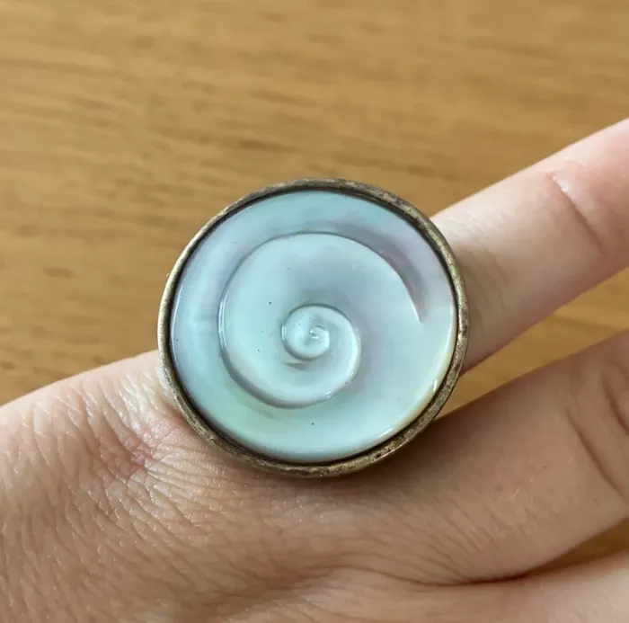 Bague bois et nacre - photo numéro 3