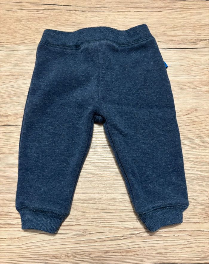 Lot 9 joggings 3 mois - photo numéro 17