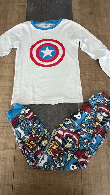 Pyjama captain america 