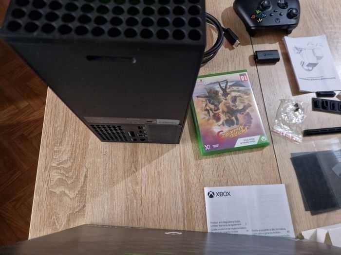 Microsoft Xbox Series X 1To Console - Noir + 1 Jeux + Accessoires - photo numéro 6
