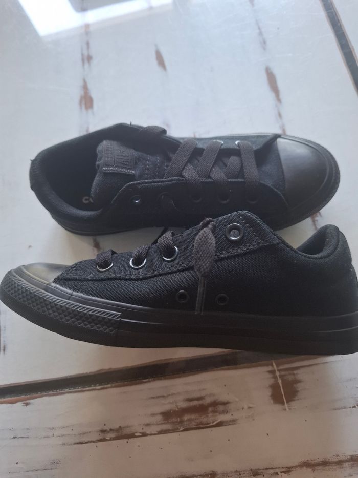 Converse noir - photo numéro 3