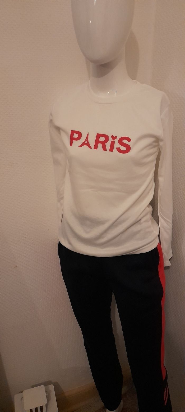 Ensemble sport fille 8ans - photo numéro 2