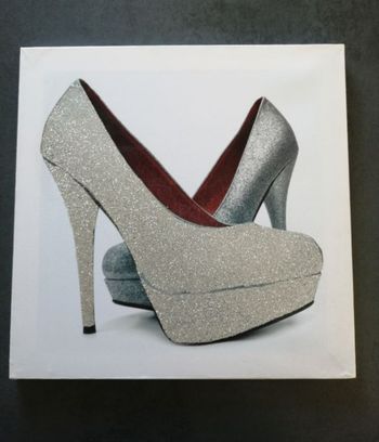 Cadre  talons brillants