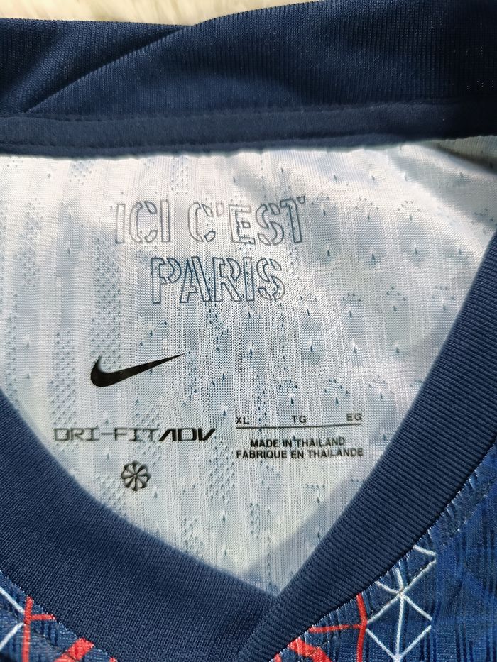 Maillot football marque Nike Paris saint germain 25/26 DOUÉ 14 - photo numéro 4