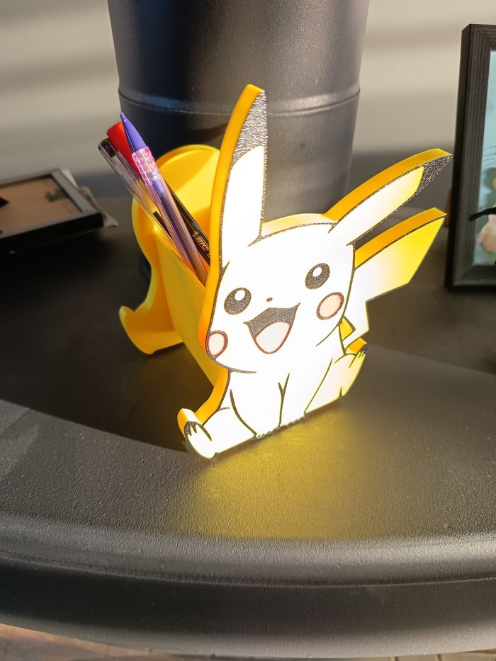 Pot à crayons pikatchu - photo numéro 3