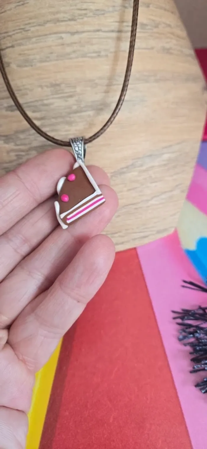 Collier part de gâteau fimo neuf - photo numéro 4