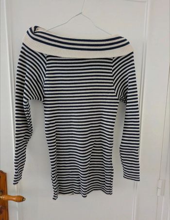 Pull taille S / 16 ans