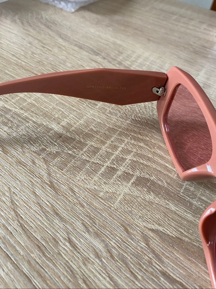 Lunette de soleil prada - photo numéro 4