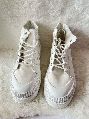 Bottines / Baskets blanche 39