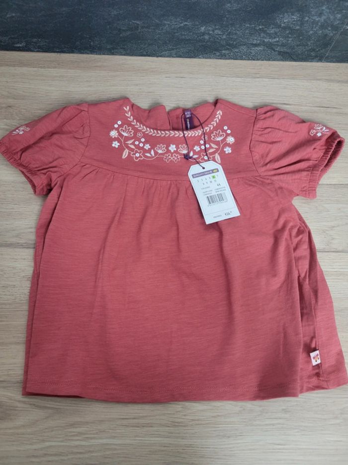 Haut blouse fluide neuf