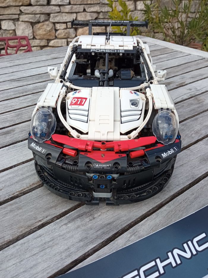 Porsche 911 RSR 42096 Lego - photo numéro 2