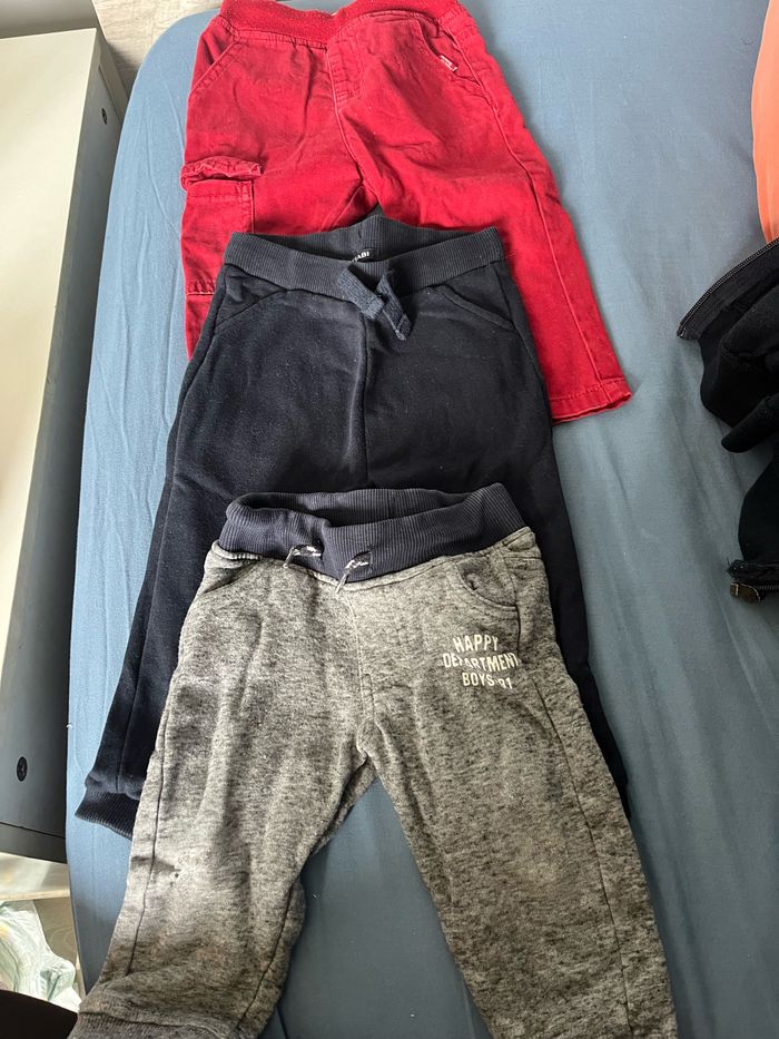Lot de pantalon en 18 mois