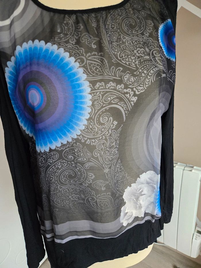 Blouse Desigual Taille M - photo numéro 2