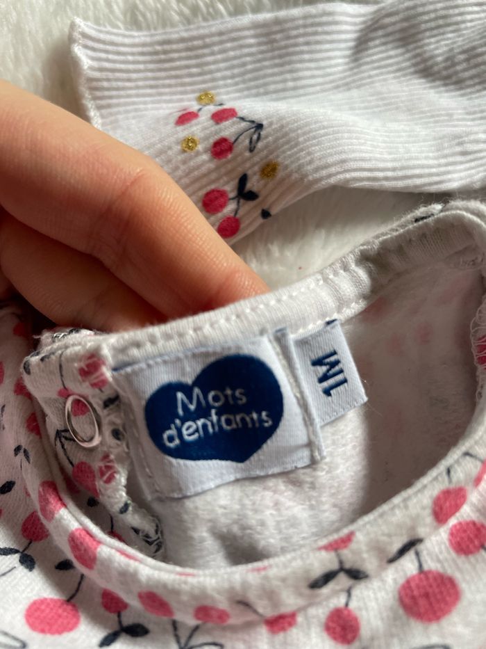 Ensemble 1 mois - photo numéro 2