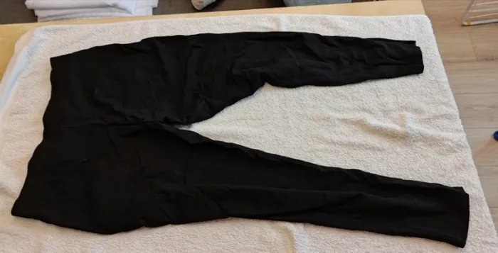 Pantalon noir slim - photo numéro 3