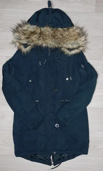 Parka Bershka taille S en très bon état