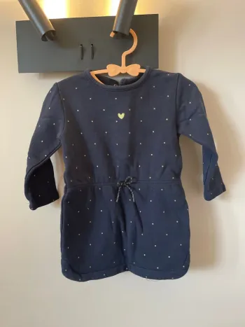 Robe Kiabi taille 18 mois excellent état.