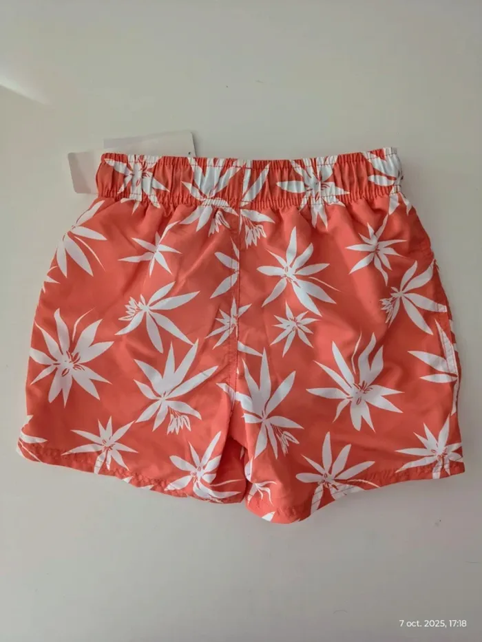 🩳 Caleçon short de bain garçon 8 ans neuf kiabi - photo numéro 5