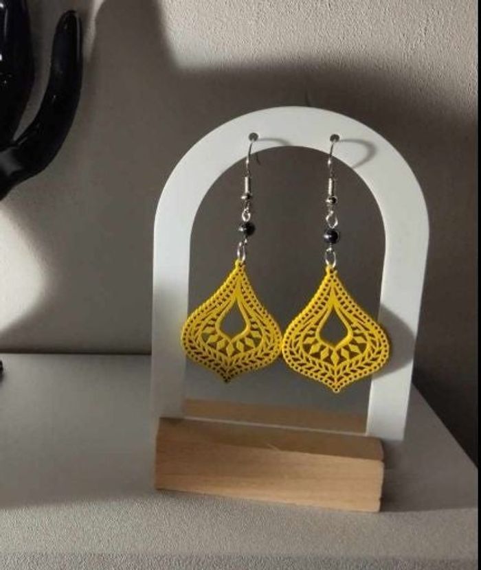 boucles d'oreilles