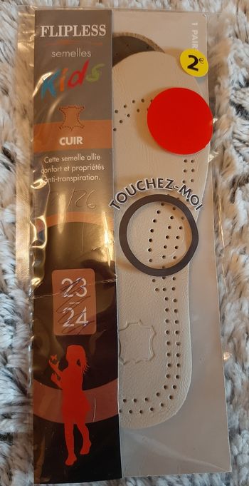 Semelles neuves cuir 25 26