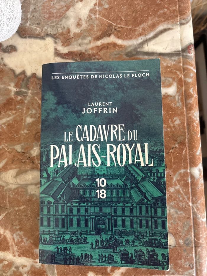Livre de poche