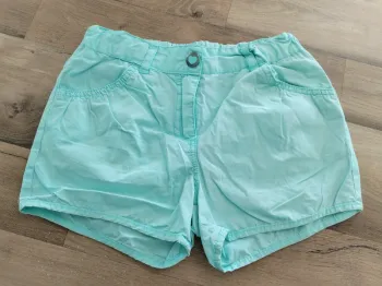 Short fille 8 ans NKY