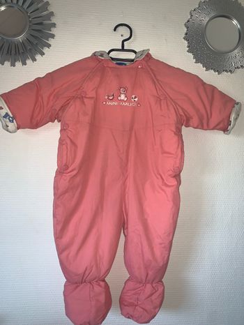 Combinaison rose hiver 12 mois