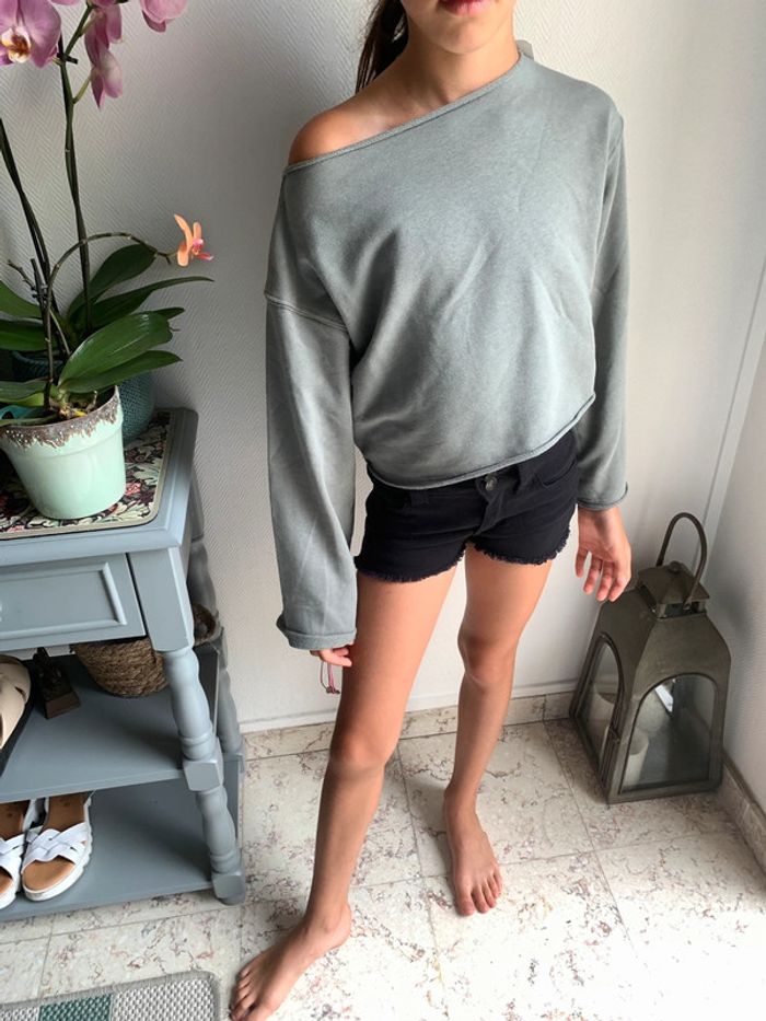 Très beau Short en jeans noir stretch | Neuf avec étiquette - photo numéro 5