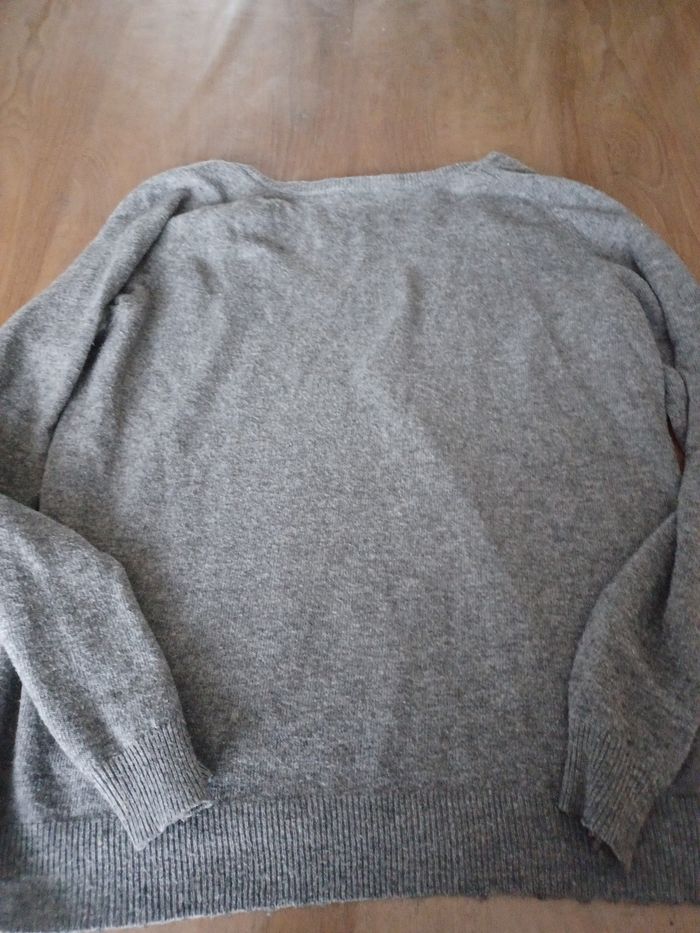 Pull col en v - photo numéro 6