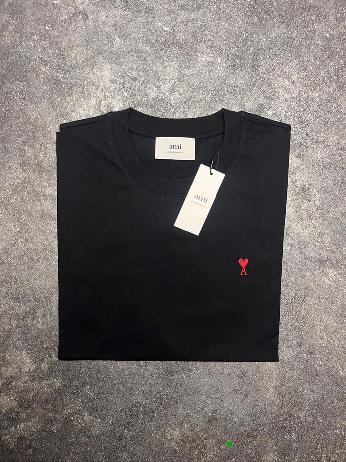 T-shirt noir manches longues ami de cœur en coton. - photo numéro 3