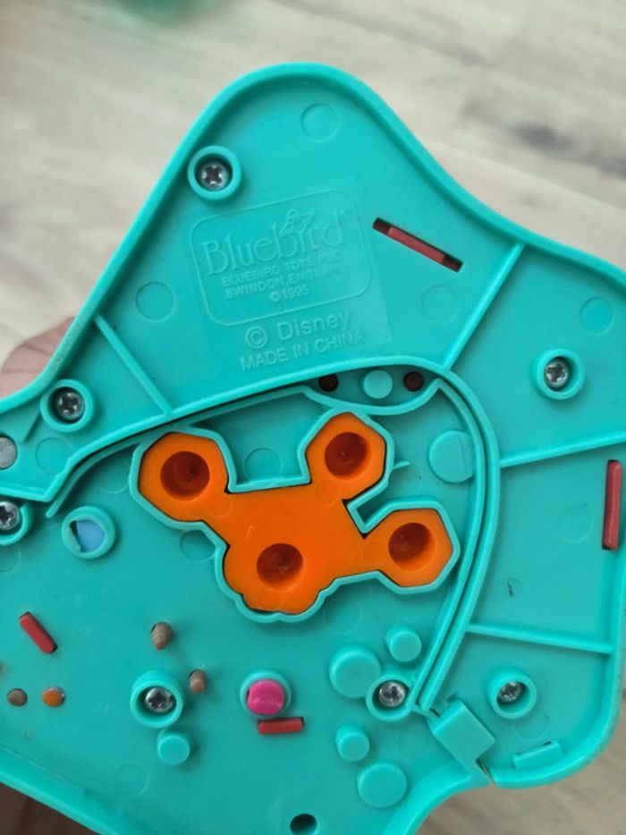 Maisonnette Bluebird 1995 Disney Pocahontas - photo numéro 10