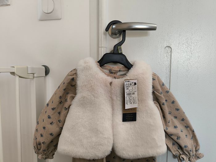 Robe manche longue+ gilet - photo numéro 3