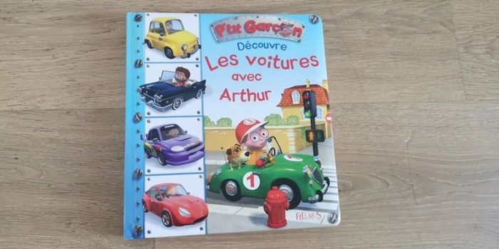 Livre les voitures avec arthur