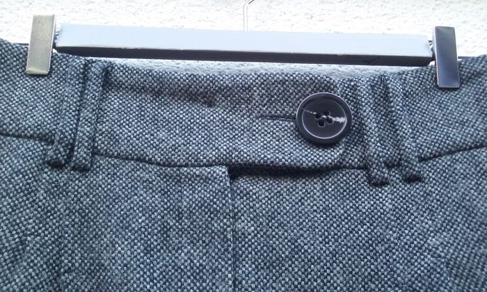 Jupe courte d'hiver Naf Naf femme - photo numéro 3