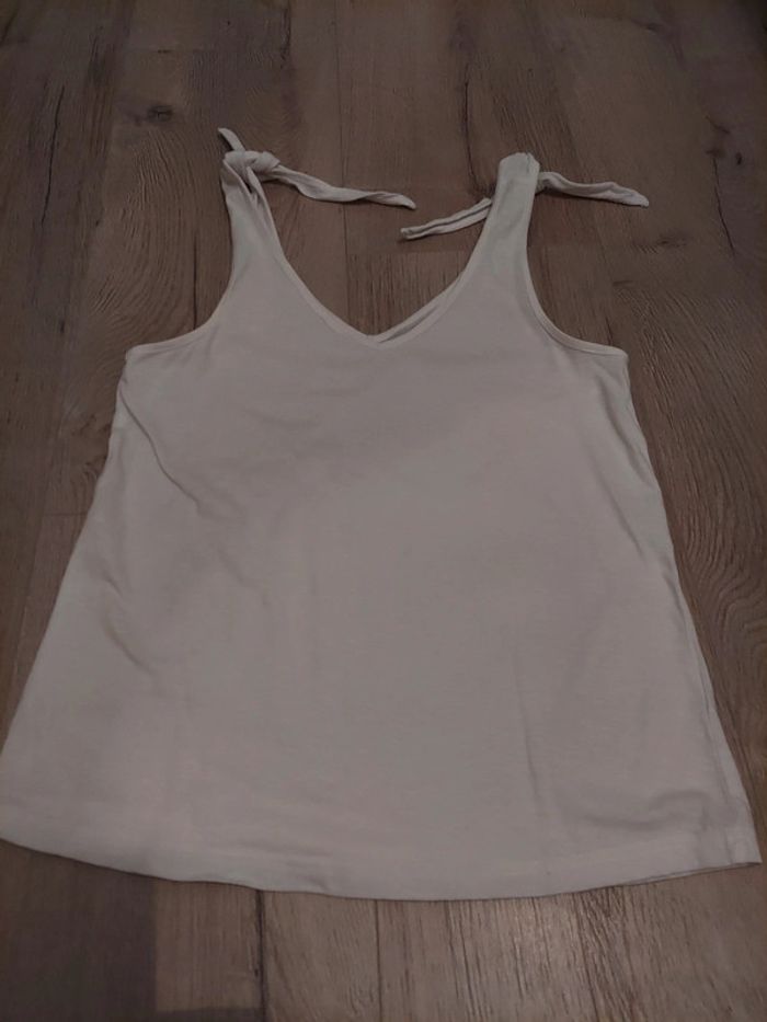 Haut T 40 neuf - photo numéro 3