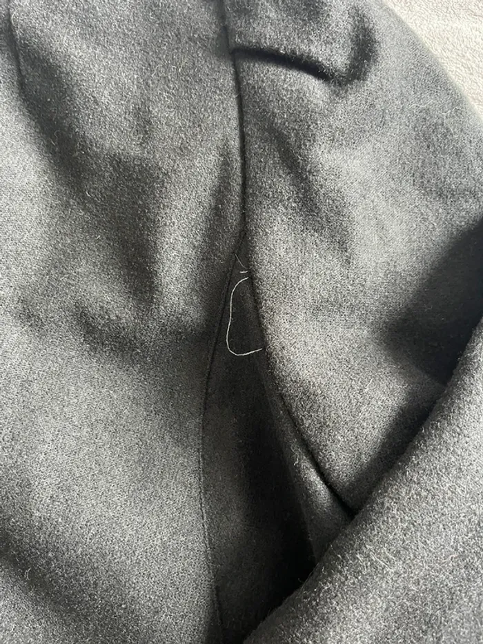 Veste vintage autrichienne noir – Épaules structurées & boutons cœurs – T.38 - photo numéro 7