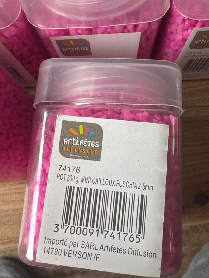 Lot de 11 pots de cailloux décoratifs neuf - photo numéro 3