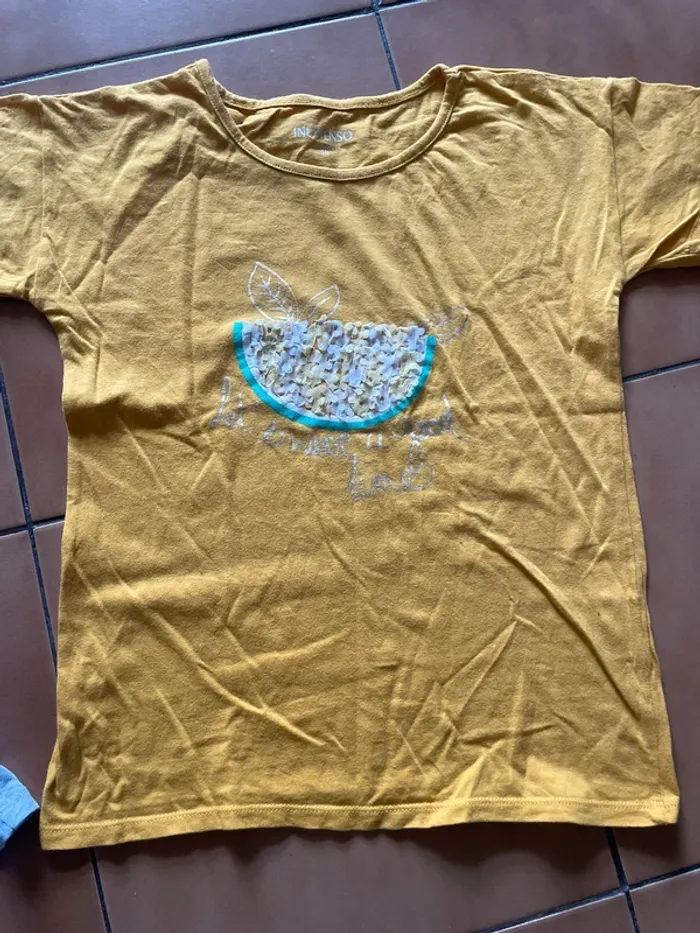 Lot t shirts fille 10 ans - photo numéro 3